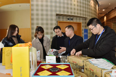 西安國(guó)際港務(wù)區(qū)脫貧攻堅(jiān)多措并舉 助力略陽(yáng)脫貧攻堅(jiān)