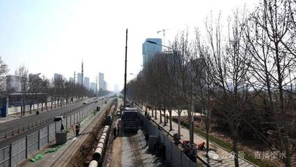 衡水市區滏陽一路污水管網提升改造工程有序推進，著力提升城市排水效能